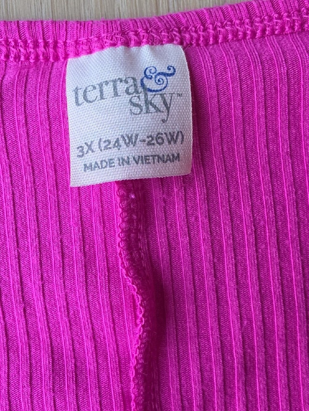 Terra & Sky Ribbed V-Neck Short Sleeve Tee in Hot Pink - Picture 2 of 7